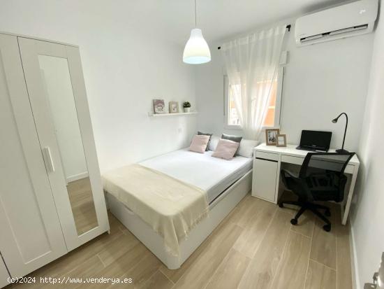  Alquiler de habitaciones en piso moderno de 4 dormitorios en Móstoles - MADRID 