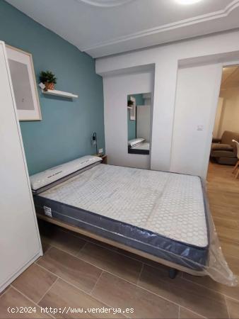  Se alquila habitación en piso compartido en Alicante - ALICANTE 