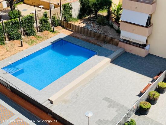  ¡Apartamento con vistas al mar y piscina! - TARRAGONA 