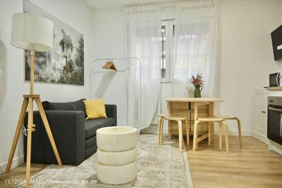  Apartamento tipo estudio en alquiler en San Diego, Madrid - MADRID 