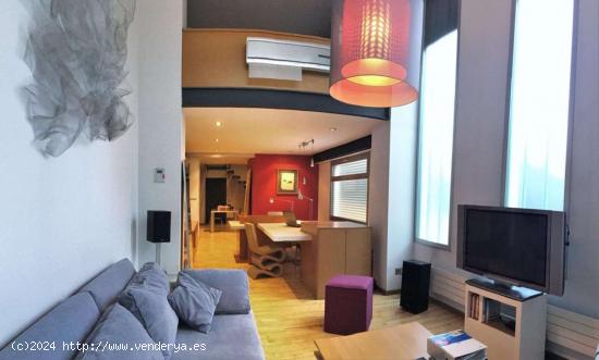  Apartamento dúplex de 1 dormitorio en alquiler en Concepción, Madrid - MADRID 