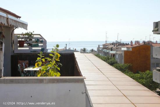 Fantastico duplex con terraza y vistas al mar. - TARRAGONA 