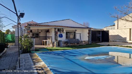 Se vende chalet con piscina en Urb. El Olmillo, Loranca de Tajuña - GUADALAJARA 