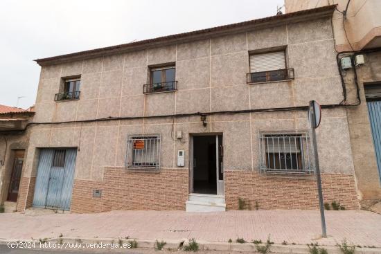  Casa adosada en venta en Avenida de Lorca, Pliego - MURCIA 