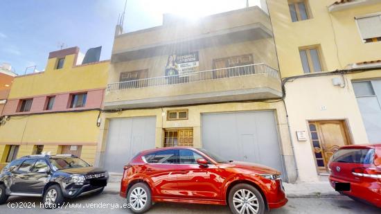  Se vende casa terrera de 2 plantas con garaje en Las Huesas, Telde, Las Palmas - LAS PALMAS 