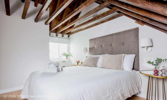  Elegante apartamento de 1 dormitorio en alquiler en Soho, Málaga - MALAGA 