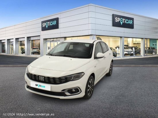  Fiat Tipo  SW  1.5 Hybrid 97kW (130CV) DCT City Life - Sabadell 