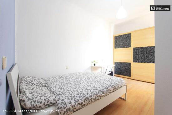  Cómoda habitación con calefacción en piso compartido, Salamanca - MADRID 