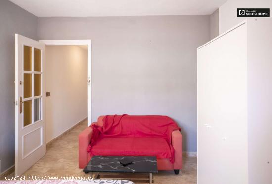  Se alquila habitación en apartamento Burjassot, Valencia - VALENCIA 