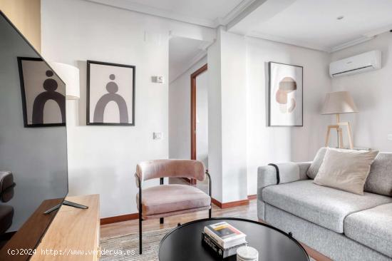  Apartamento de 3 habitaciones en alquiler en Madrid - MADRID 