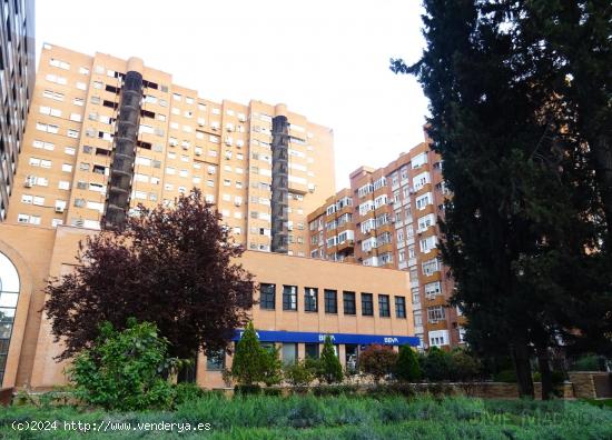  STUDIO HOME MADRID OFRECE piso de 127 m2 exterior, en urbanización privada. - MADRID 