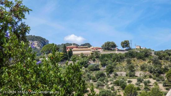 Casa unifamiliar con vistas a la montaña en Puigpunyent, Mallorca - BALEARES 
