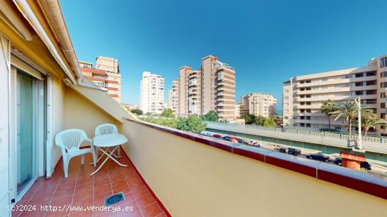  Ático de dos dormitorios y terraza en Fuengirola-Los Boliches - MALAGA 