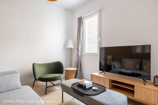  Se alquila piso de 2 dormitorios en Arapiles - MADRID 