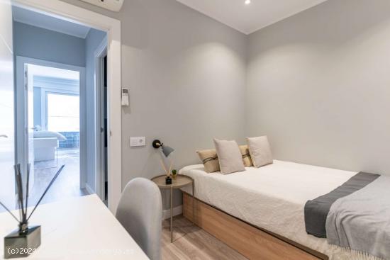  Habitaciones en apartamento de 5 dormitorios en Barcelona - BARCELONA 