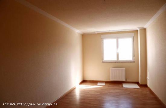  Urbis te ofrece un estupendo piso en venta en zona Pizarrales, Salamanca. - SALAMANCA 