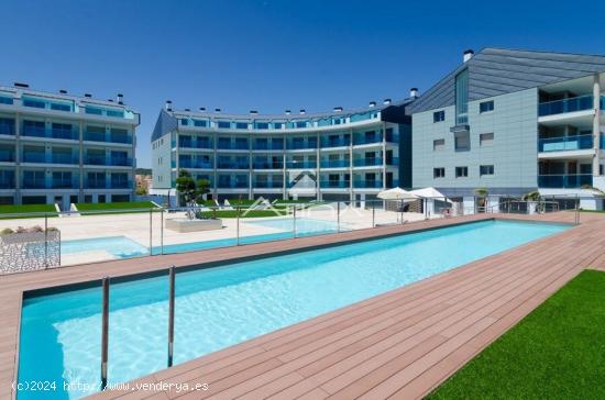  Lujoso apartamento con excelentes vistas al mar en primera linea del Arenal de Javea - ALICANTE 