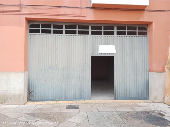  Se vende Local Ubicado en Las Medranas, Calahorra - LA RIOJA 