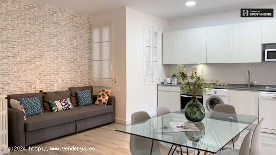  Apartamento de 3 dormitorios en alquiler en Chamberi, Madrid - MADRID 