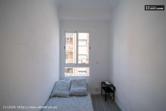 Habitaciones en alquiler en piso compartido en Valencia - VALENCIA 