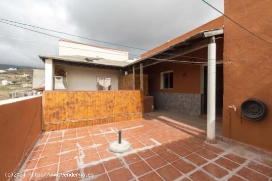  Casa en venta en El Río (Arico) - SANTA CRUZ DE TENERIFE 