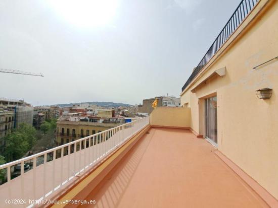  Ático con espléndida terraza a reformar en esquerra de L Eixample - BARCELONA 