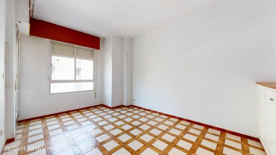  GRAN OPORTUNIDAD. Piso de 3 dormitorios en Santiago de la Ribera - MURCIA 