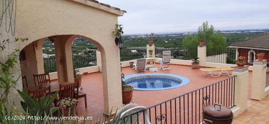  Villa en venta en Benidoleig (Alicante) 