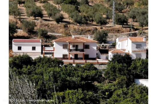  Villa en venta en Alcaucín (Málaga) 