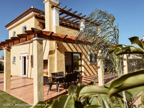  Villa en venta a estrenar en Cuevas del Almanzora (Almería) 