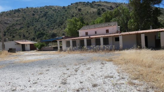  Villa en venta en Casabermeja (Málaga) 