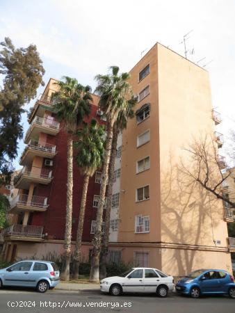  Se vende piso sin posesión en Barrio de la Luz - VALENCIA 