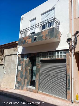  Casa Adosada recien reformada en Torrealta - MURCIA 