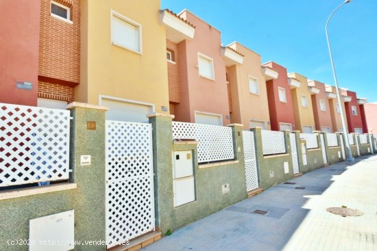  Adosada de Obra Nueva en Venta en Torremendo Alicante 