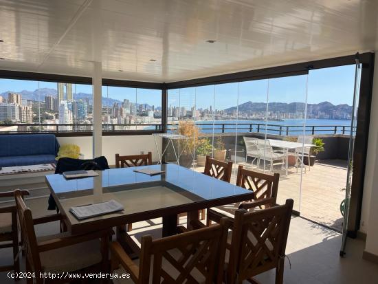  Se vende impresionante Atico de 2 dormitorios con vistas al mar con garaje y trastero - ALICANTE 