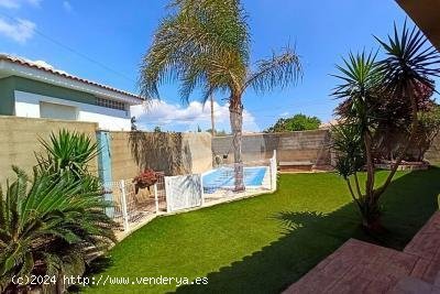  Villa en venta en La Pobla de Vallbona (Valencia) 