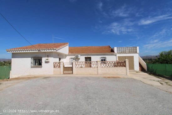  Villa en venta en Alhaurín de la Torre (Málaga) 