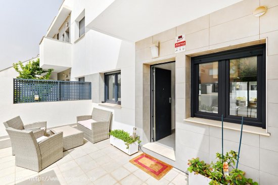  Apartamento en venta en Pilar de la Horadada (Alicante) 
