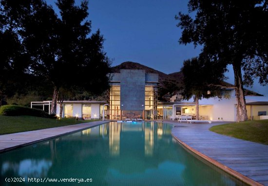  Villa en venta a estrenar en Benalmádena (Málaga) 