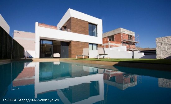 Villa en venta en El Campello (Alicante) 