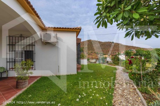  Casa en venta en Benajarafe (Málaga) 
