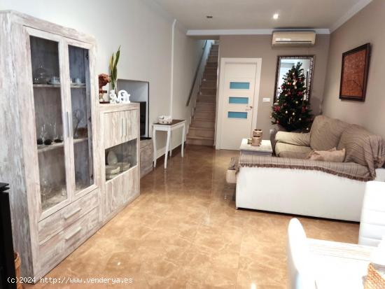  Casa de 2 plantas lista para entrar a vivir en el centro de Lorca - MURCIA 