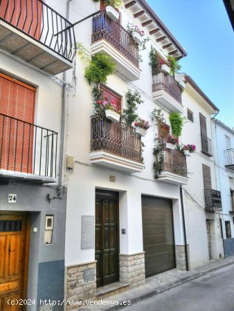  Villa en venta en Alhama de Granada (Granada) 