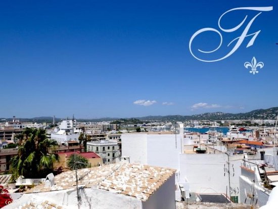  Casa en venta en Ibiza (Baleares) 