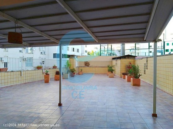  Se vende piso con amplia terraza en Pere Garau 