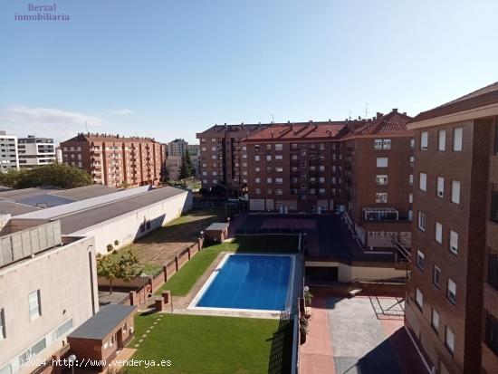 Fantástica vivienda de 67 metros construidos muy luminosa en Logroño, Zona Cascajos con terraza - 