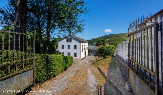 Casa en venta en Riotorto (Lugo)