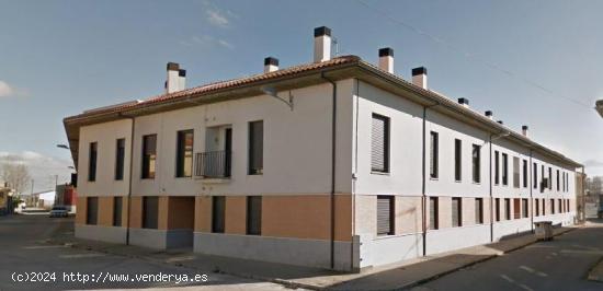  Urbis te ofrece un garaje en venta en Encinas de Abajo, Salamanca. - SALAMANCA 