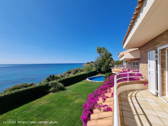  Exclusiva, casa en L'Ametlla de Mar con vistas al mar a primera linea y piscina - TARRAGONA 