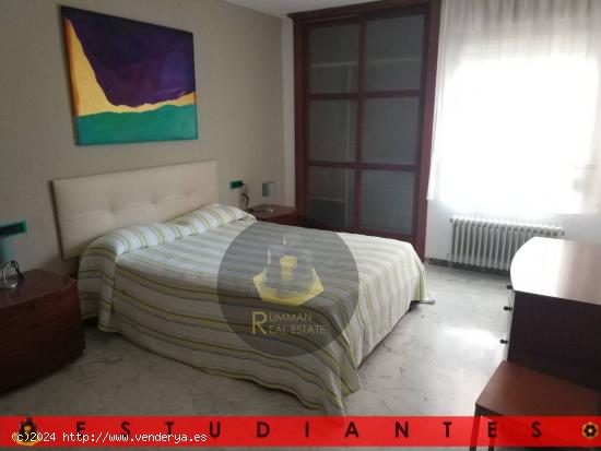  LT/EST Bonito piso de Tres Dormitorios en Zona Villarejo - GRANADA 